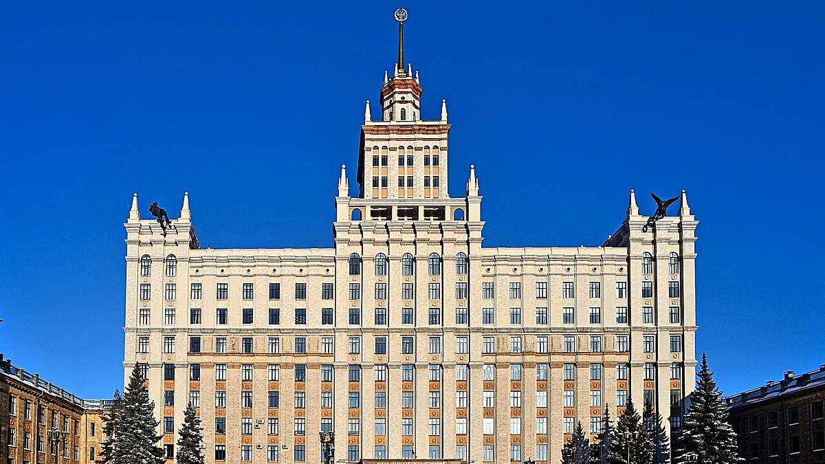 Модель угроз для образовательной организации в Первоуральске: школы, колледжи, вузы