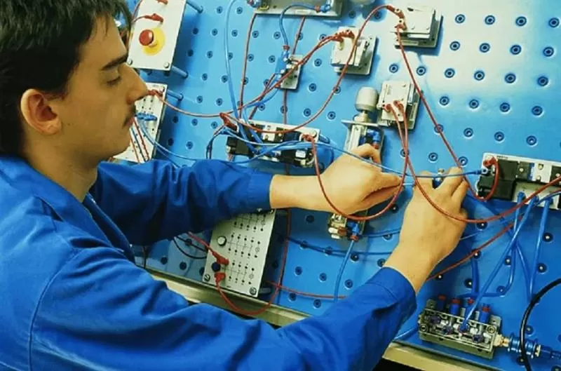 Ремонт и обслуживание телекоммуникационного оборудования и базовых станций в городе Первоуральск